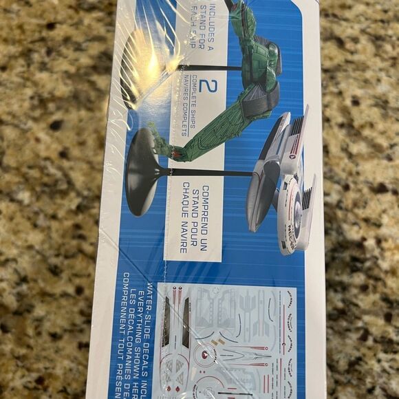 Star Trek model kit NEW - Picture 2 of 6
